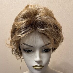 Stylish Blonde Women's Wig - WBP-569